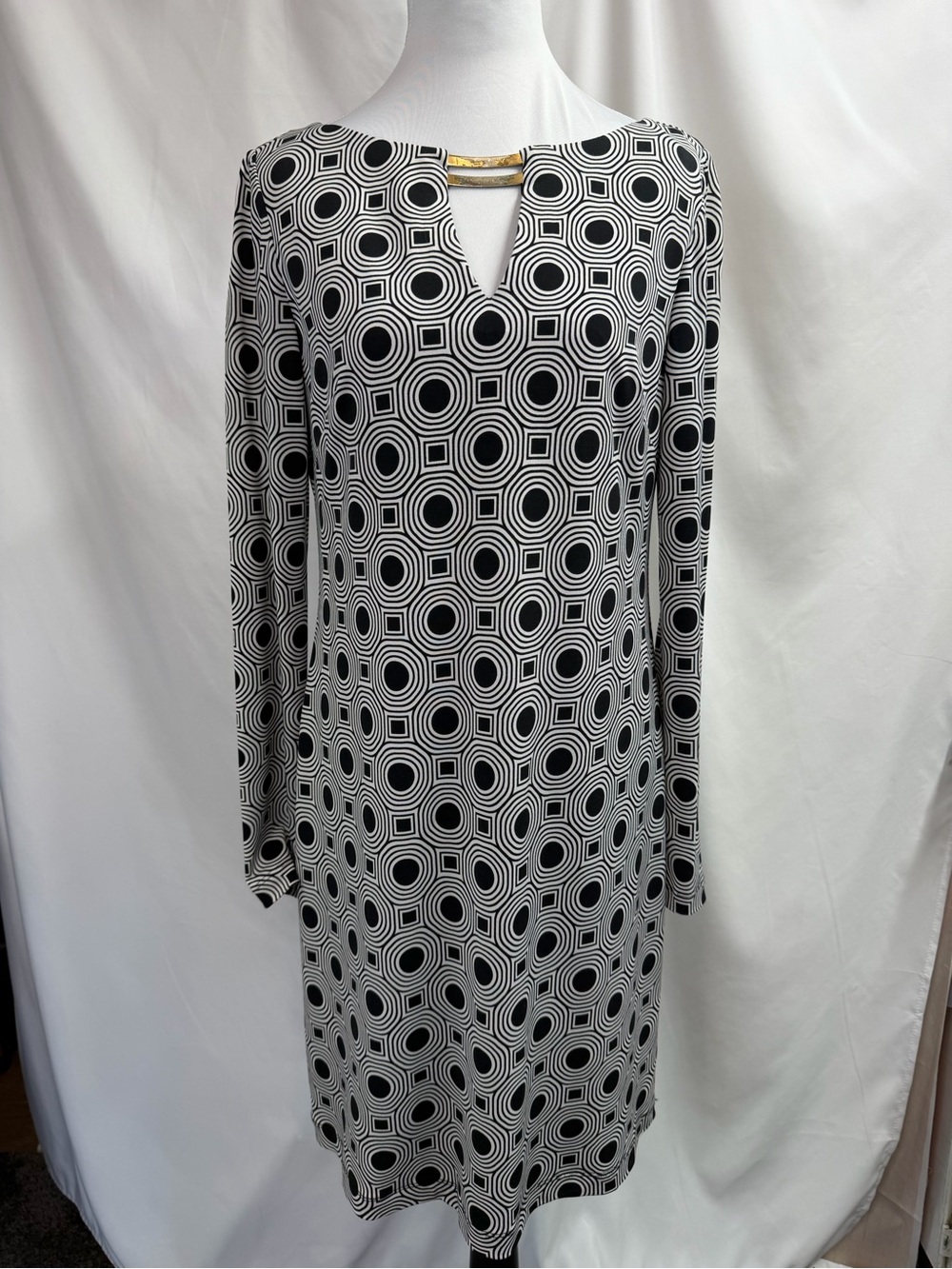 Vince Camuto Geometric Optical Print Long Sleeve Sheath Dress Size 6
